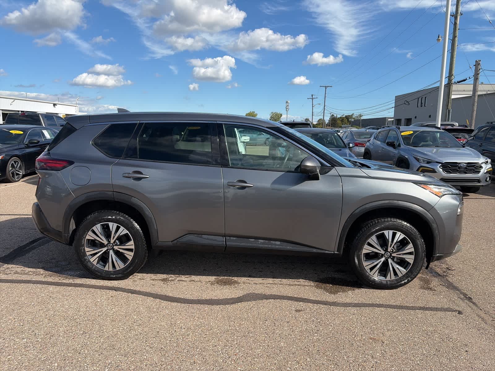 Thumbnail: 2021 Nissan Rogue - 5