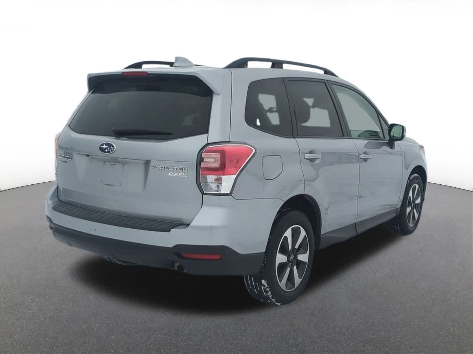 Thumbnail: 2017 Subaru Forester - 6