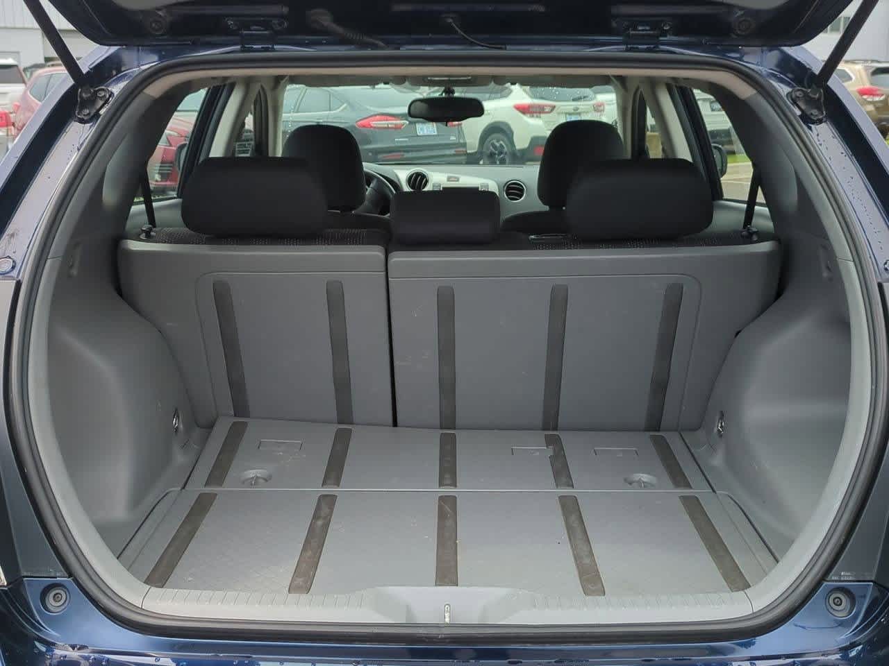 Thumbnail: 2010 Pontiac Vibe - 27
