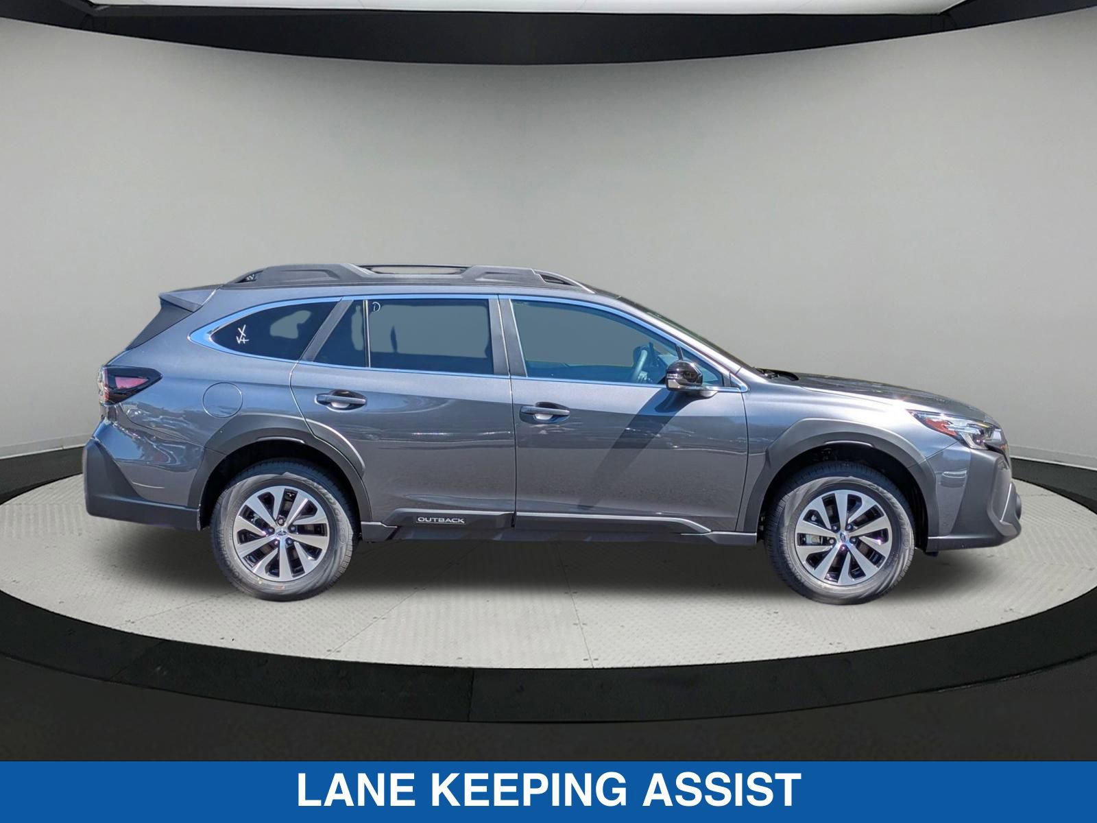 2025 Subaru Outback Premium photo 2