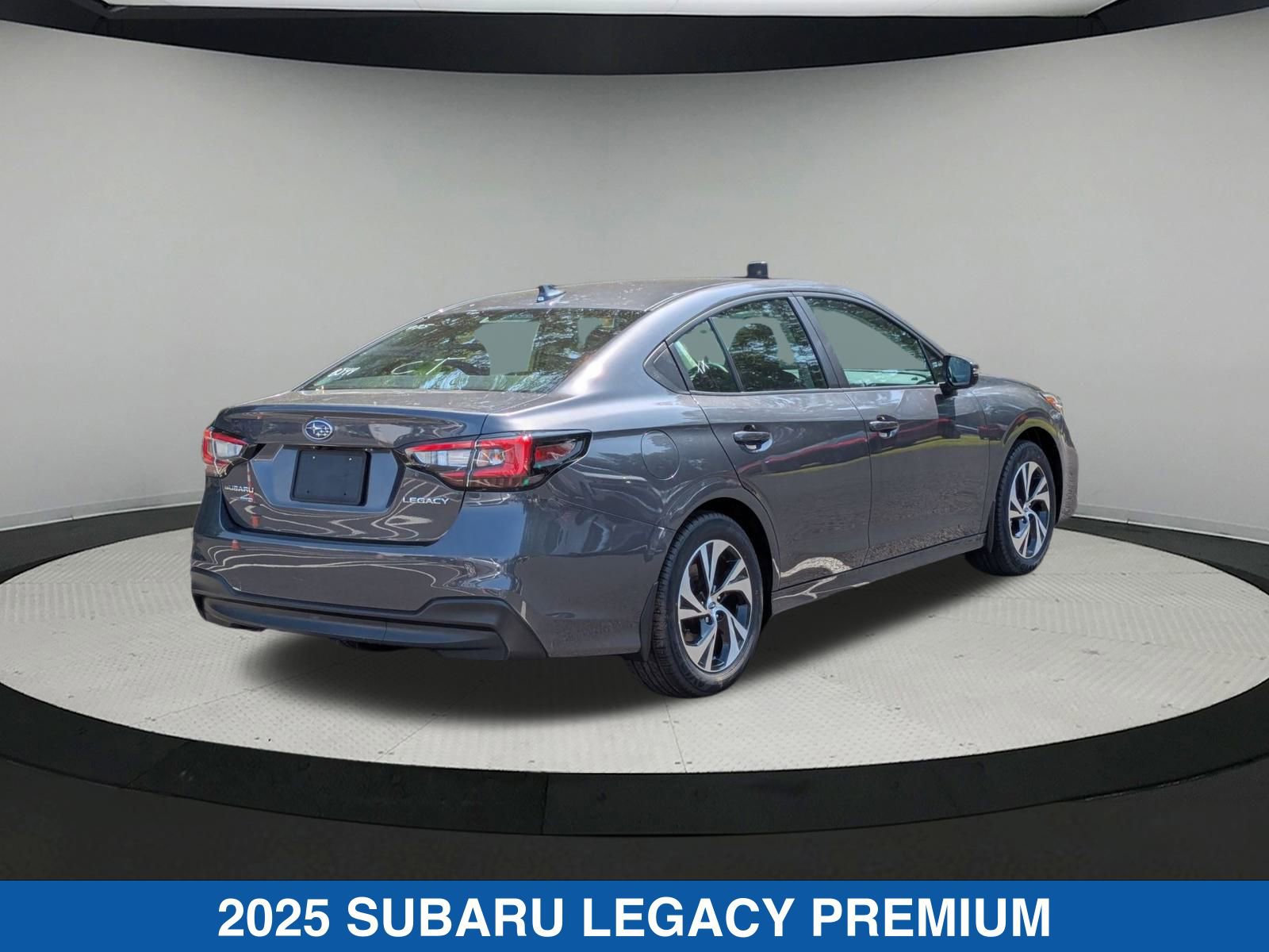 2025 Subaru Legacy Premium photo 3