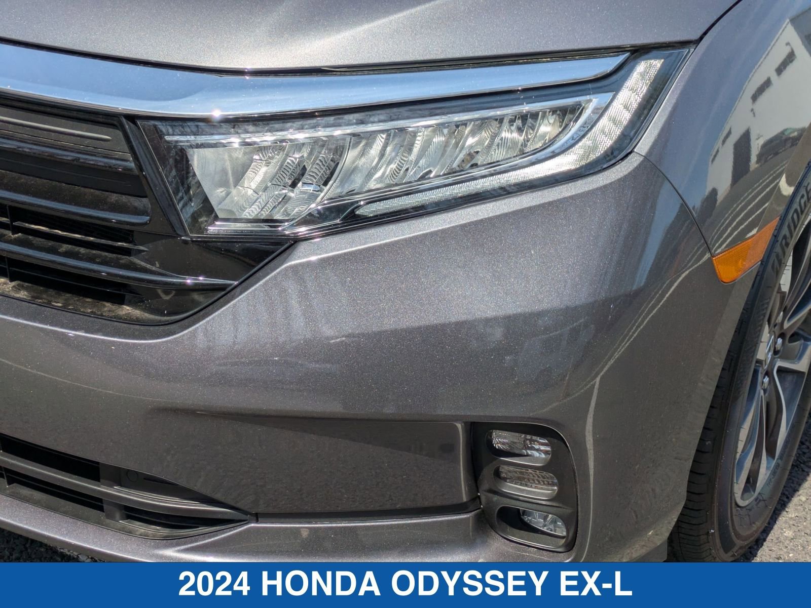 2024 Honda Odyssey EX-L - Photo 10