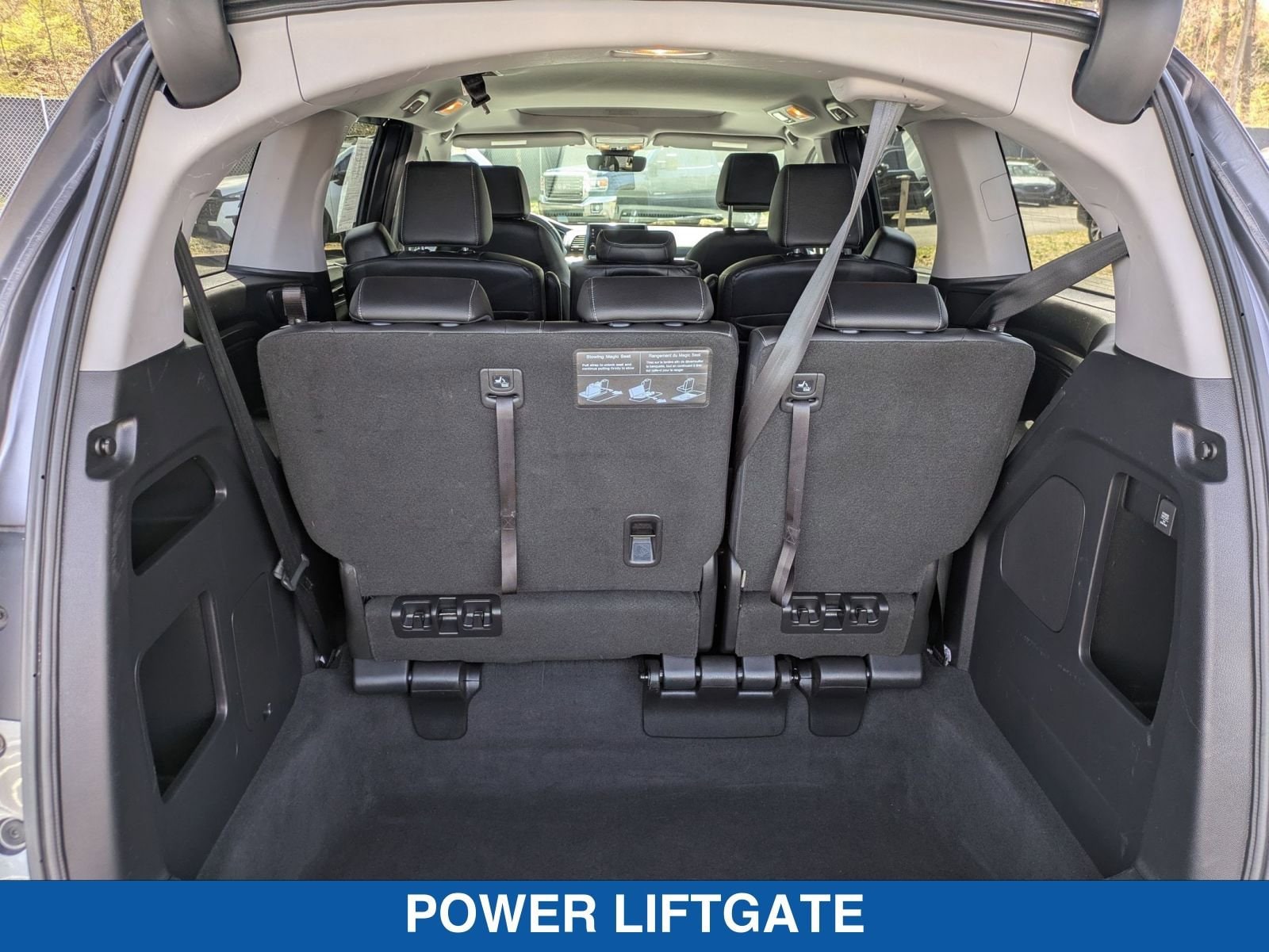 2024 Honda Odyssey EX-L - Photo 34