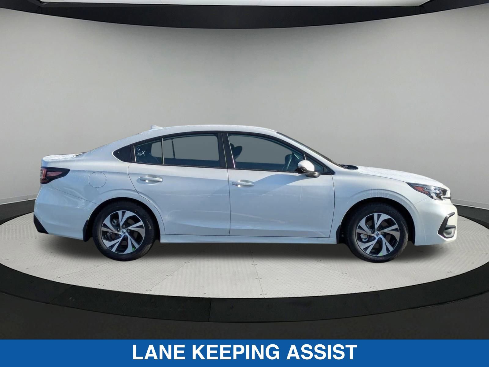 2025 Subaru Legacy Premium photo 2