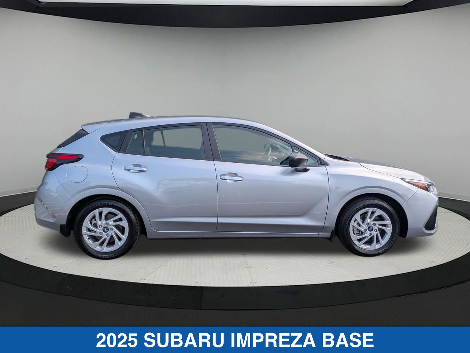 2025 Subaru Impreza Base photo 2