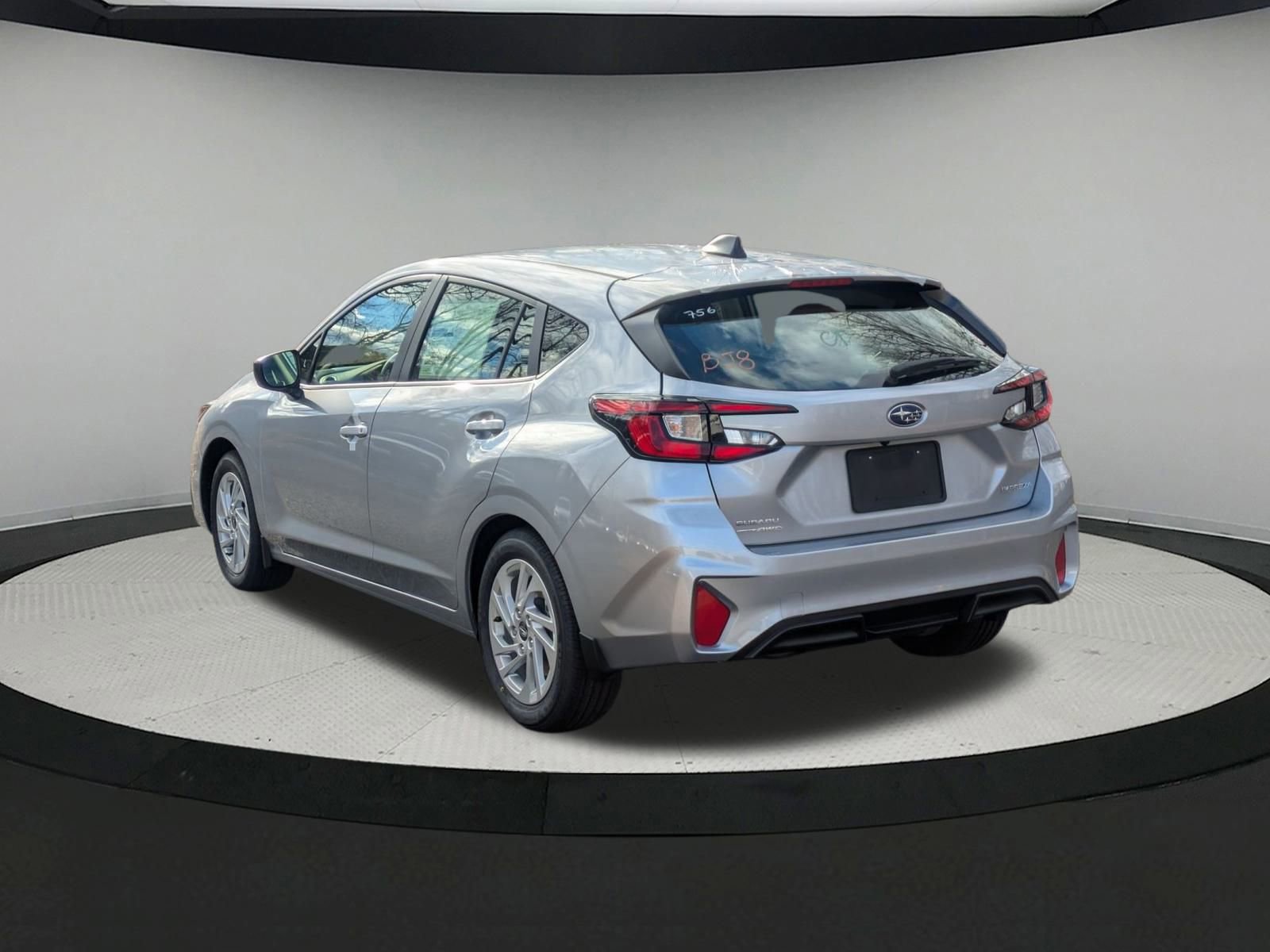 2025 Subaru Impreza Base photo 4