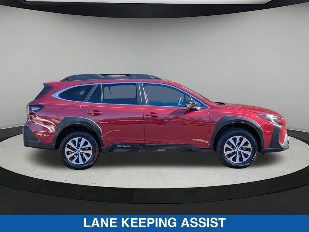 Used 2023 Subaru Outback Premium SUV