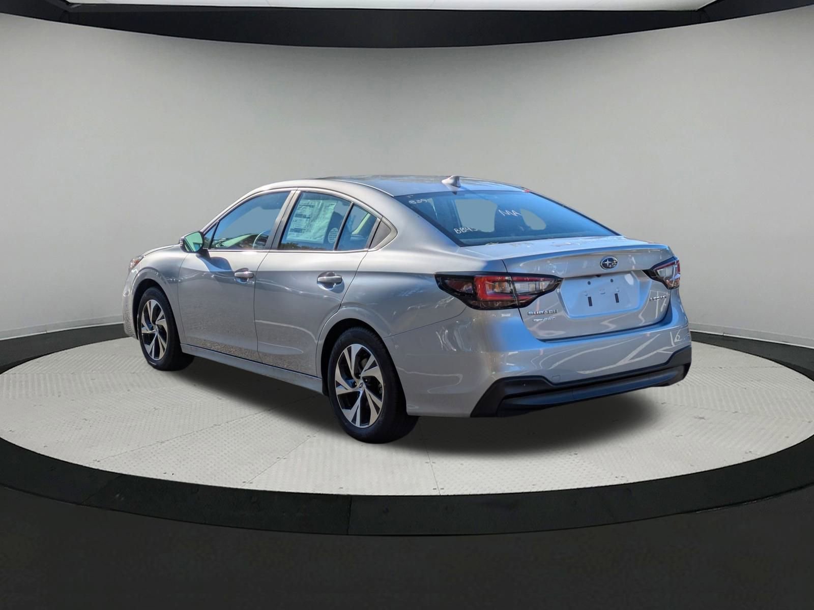 2025 Subaru Legacy Premium photo 4