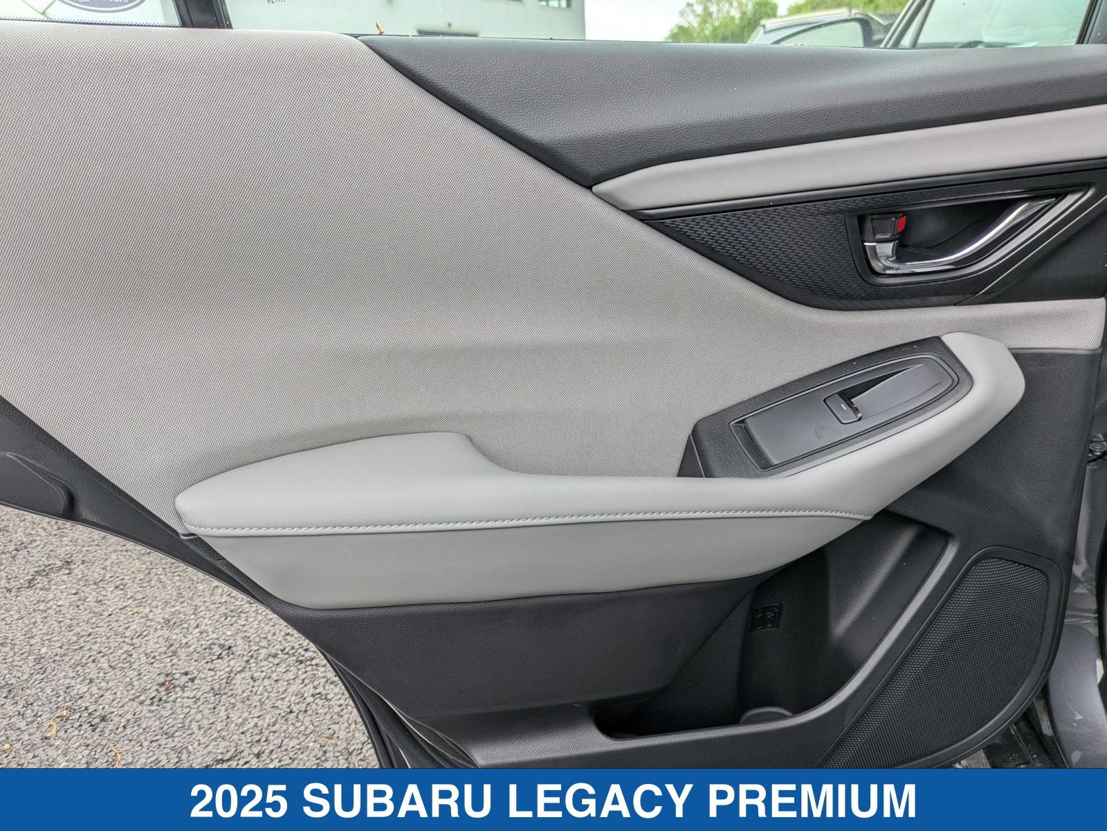 2025 Subaru Legacy Premium - Photo 27