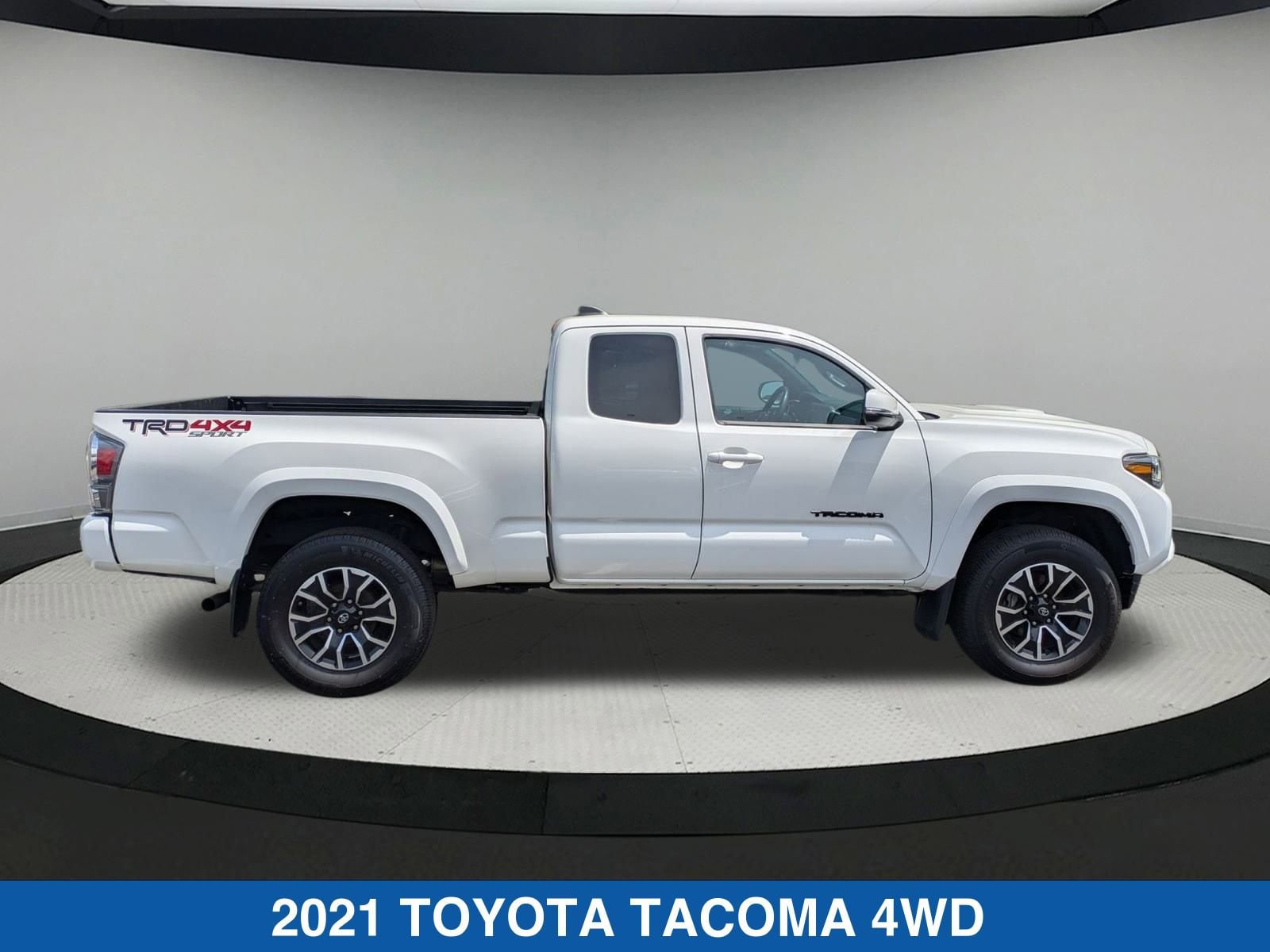 Used 2021 Toyota Tacoma TRD Sport with VIN 3TYSZ5AN9MT016937 for sale in Vernon, CT