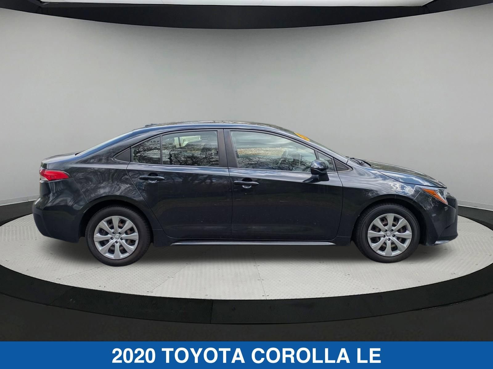 Used 2020 Toyota Corolla LE with VIN JTDEPRAE4LJ019360 for sale in Vernon, CT