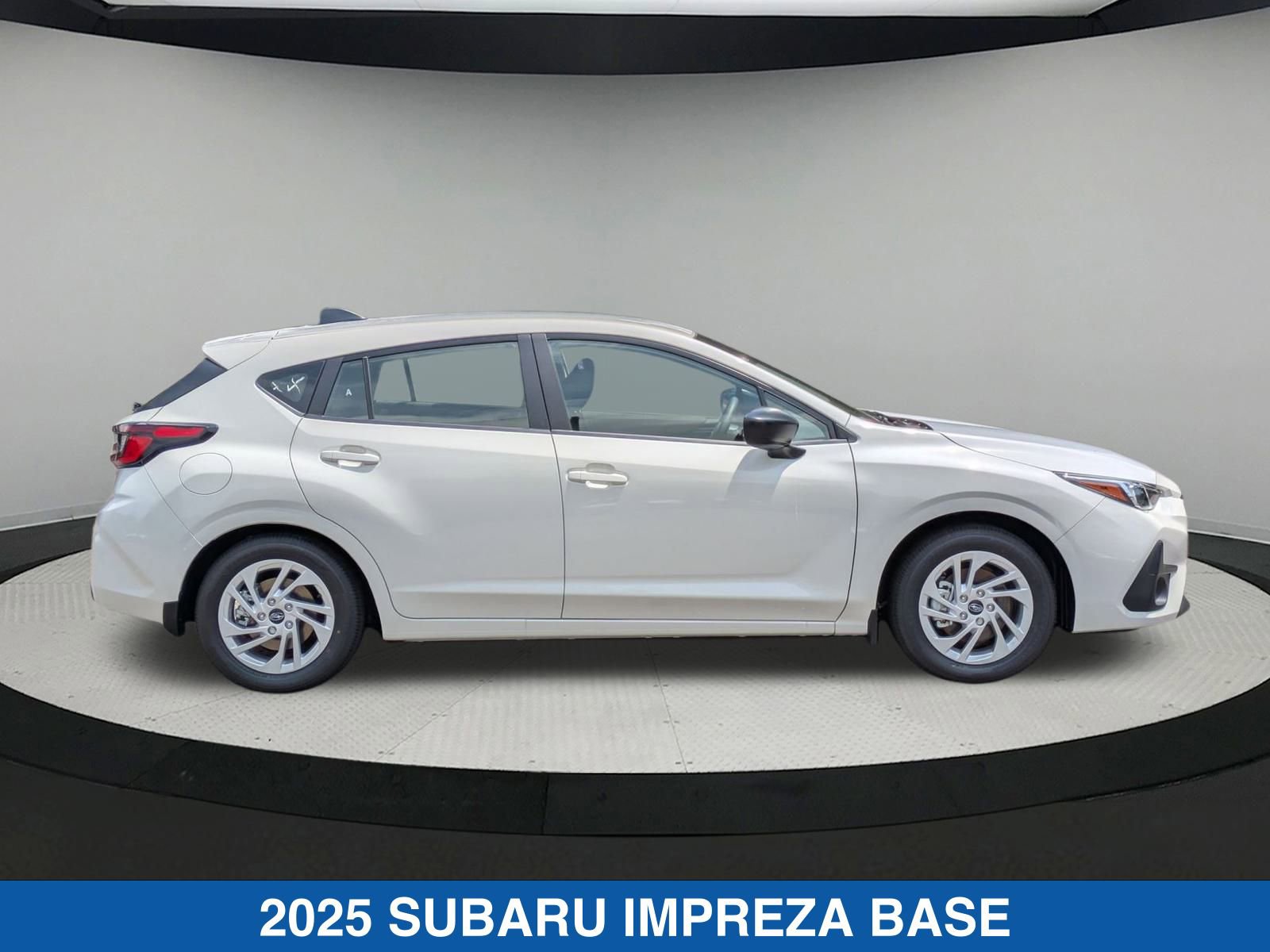 2025 Subaru Impreza Base photo 2