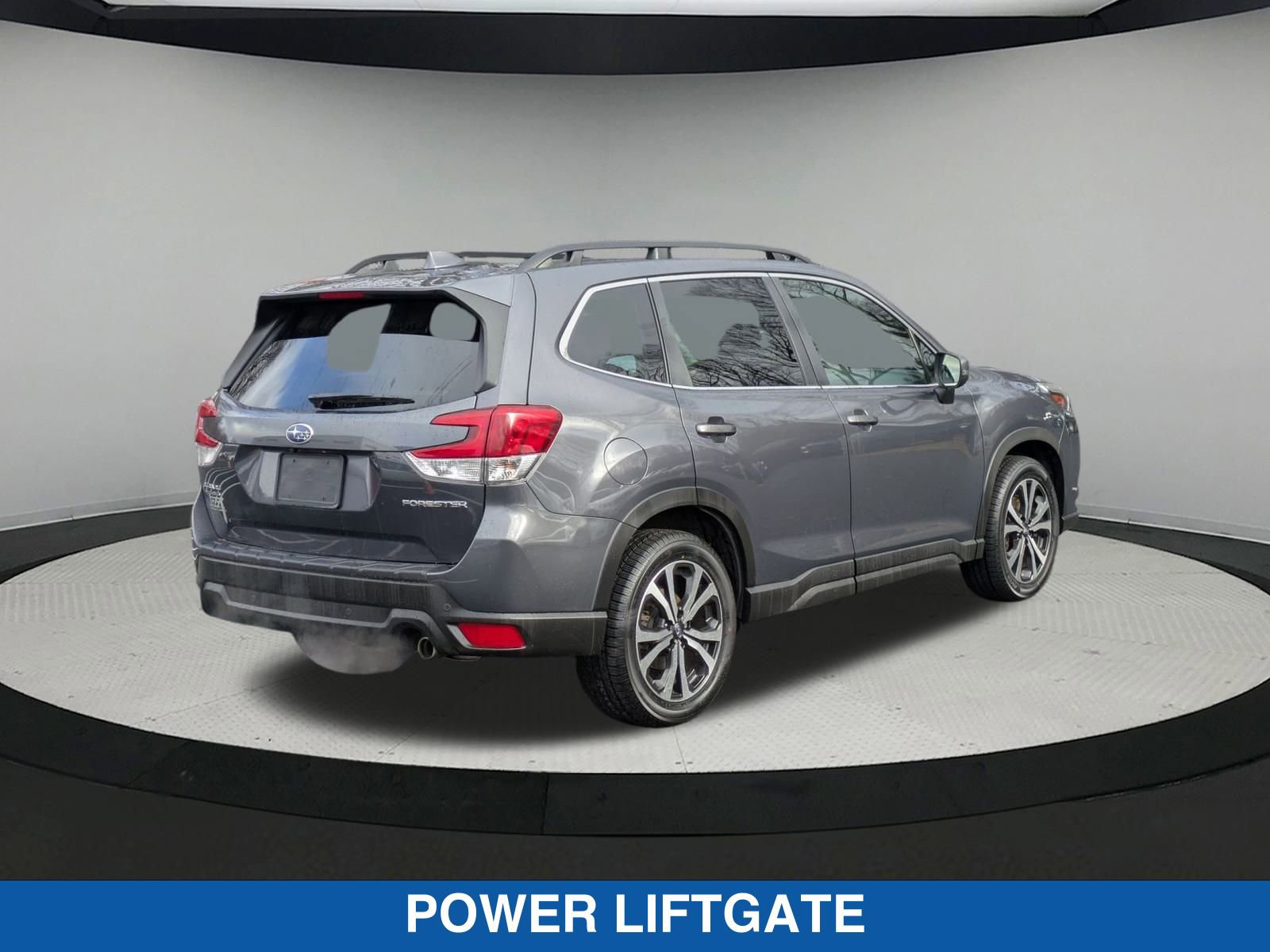 2023 Subaru Forester Limited photo 3