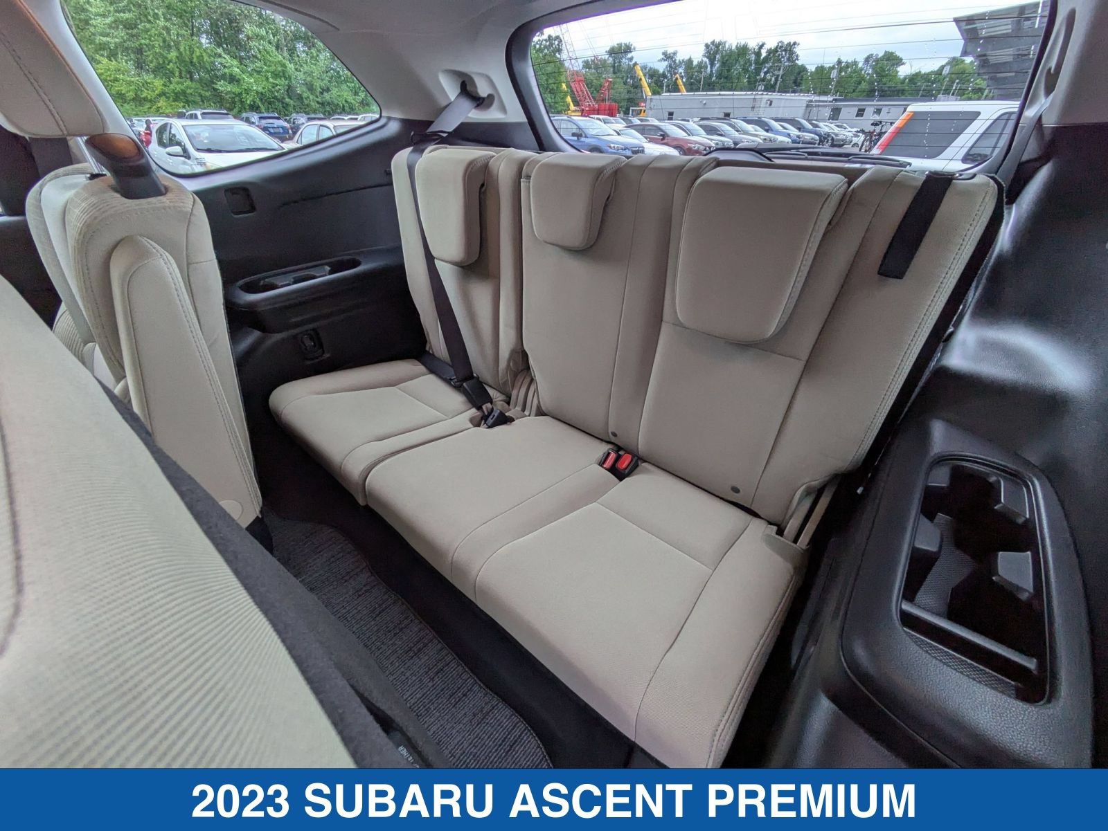 2023 Subaru Ascent Premium - Photo 29