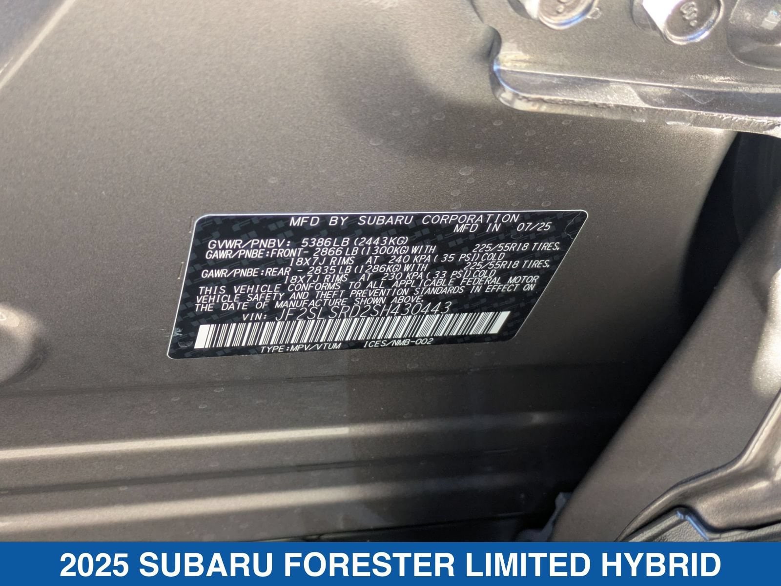 2025 Subaru Forester Limited - Photo 31