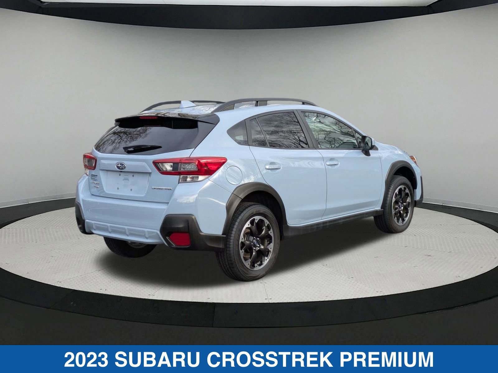 2023 Subaru Crosstrek Premium photo 3