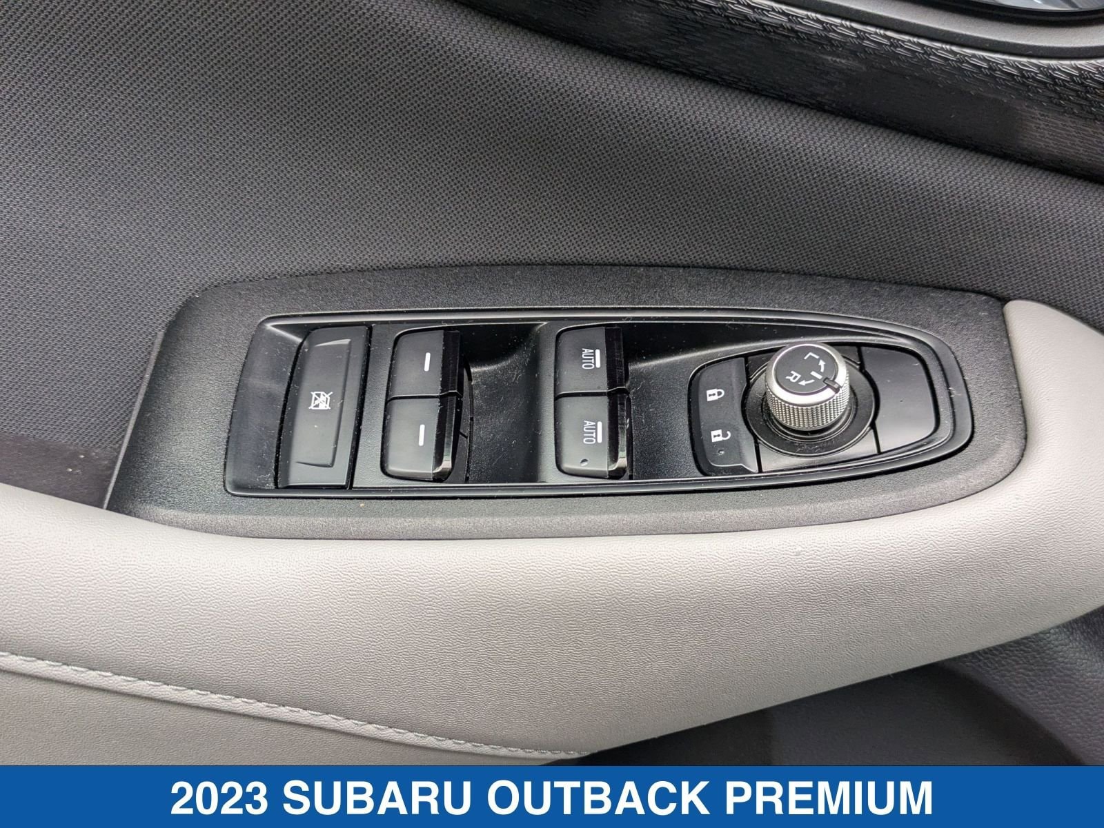 2023 Subaru Outback Premium - Photo 13