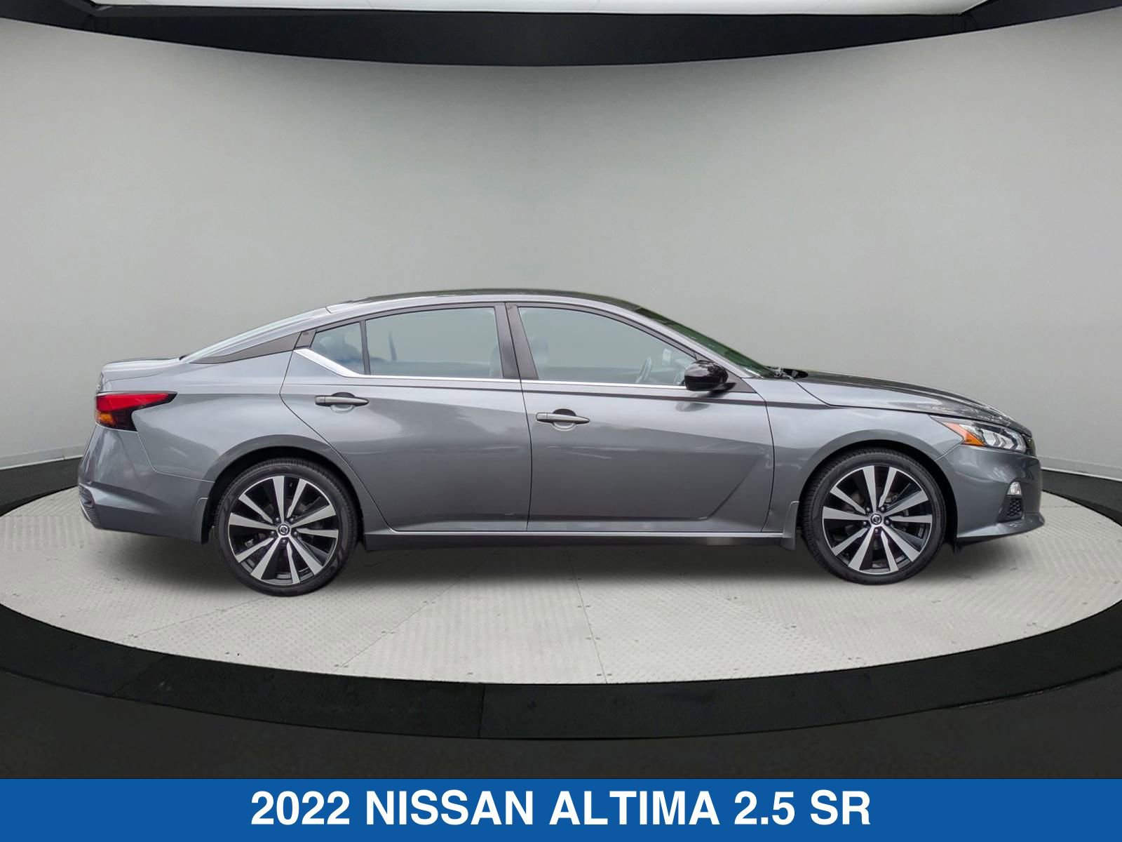 Used 2022 Nissan Altima SR with VIN 1N4BL4CW9NN356955 for sale in Vernon, CT