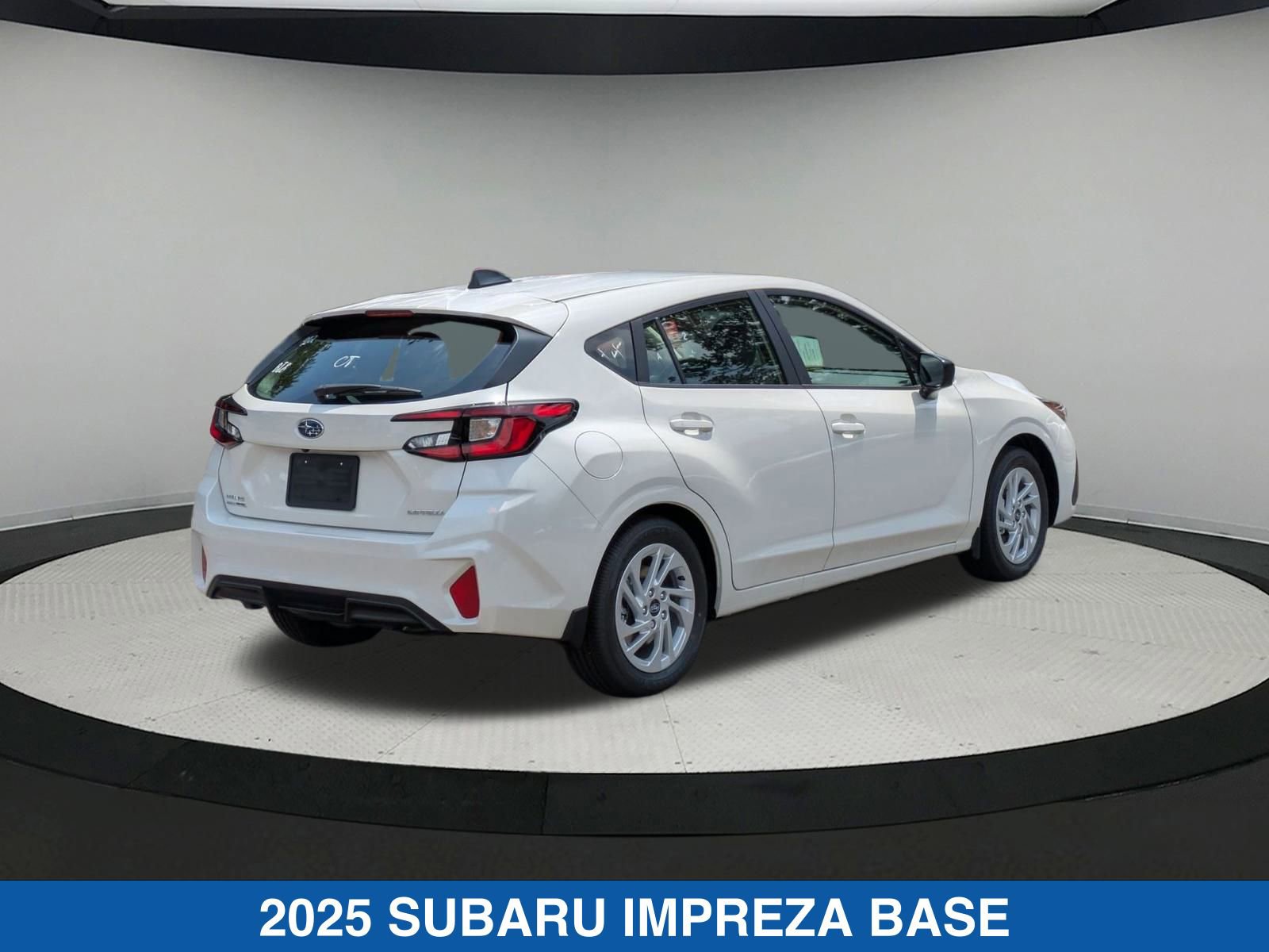 2025 Subaru Impreza Base photo 3