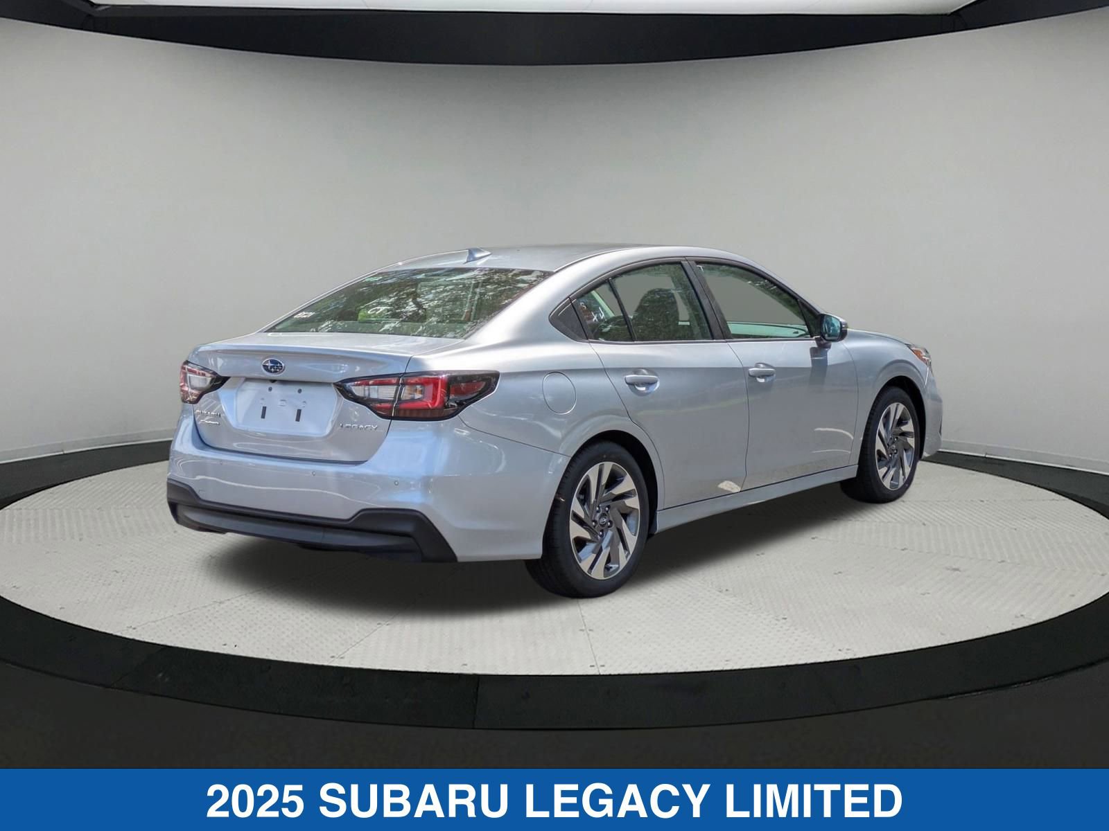 2025 Subaru Legacy Limited photo 3