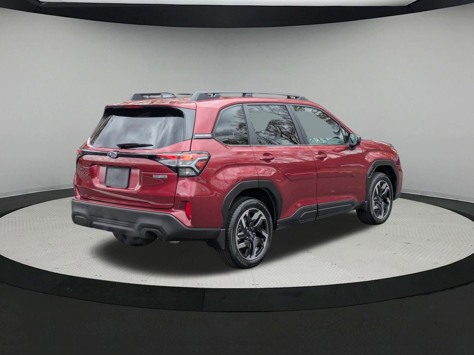2025 Subaru Forester Premium photo 2