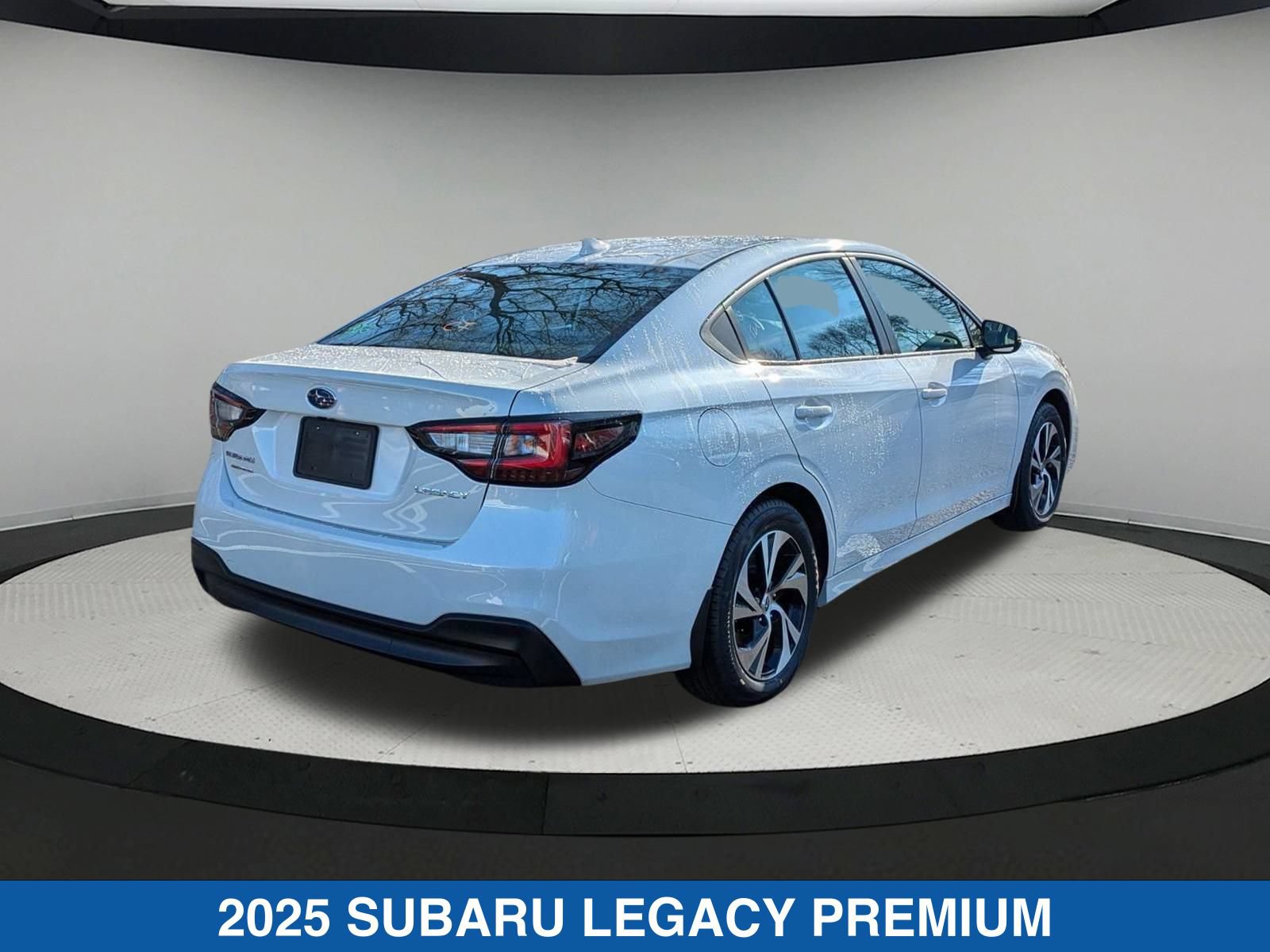 2025 Subaru Legacy Premium - Photo 4