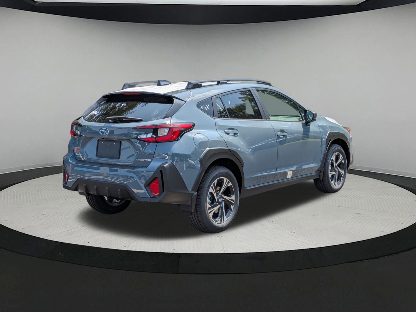 2025 Subaru Crosstrek Premium photo 3