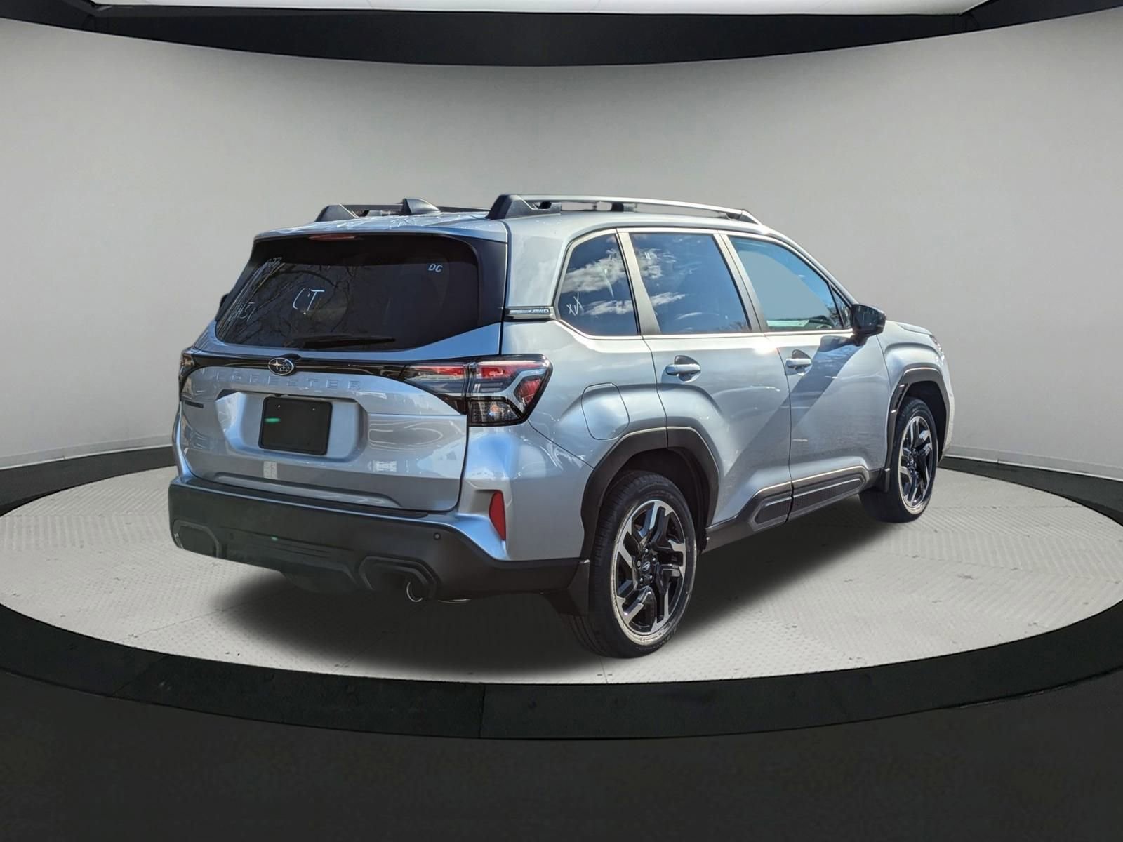 2025 Subaru Forester Limited photo 2