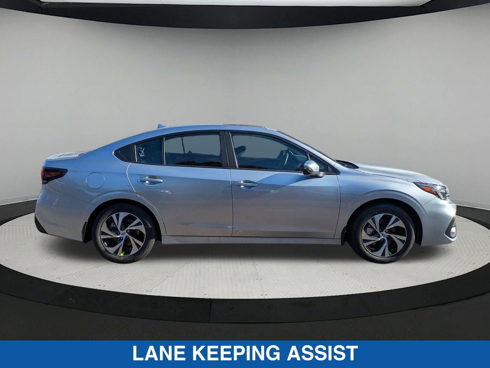 2025 Subaru Legacy Premium photo 2