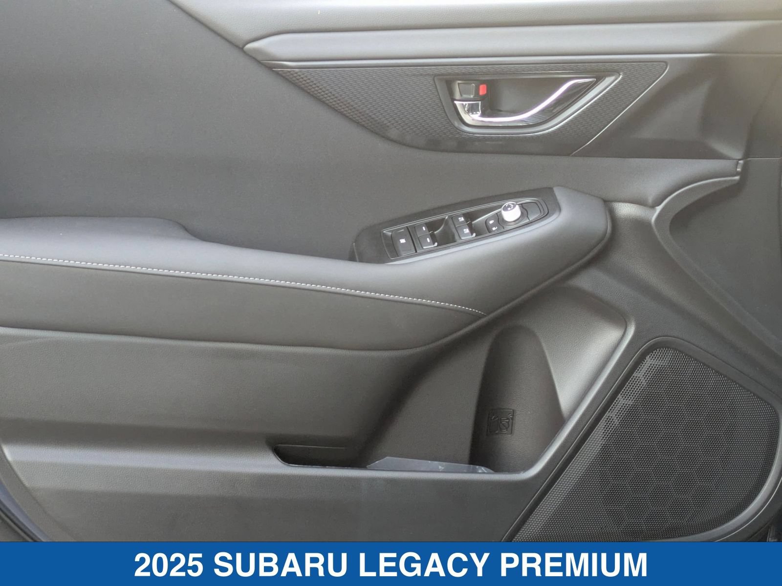 2025 Subaru Legacy Premium - Photo 11