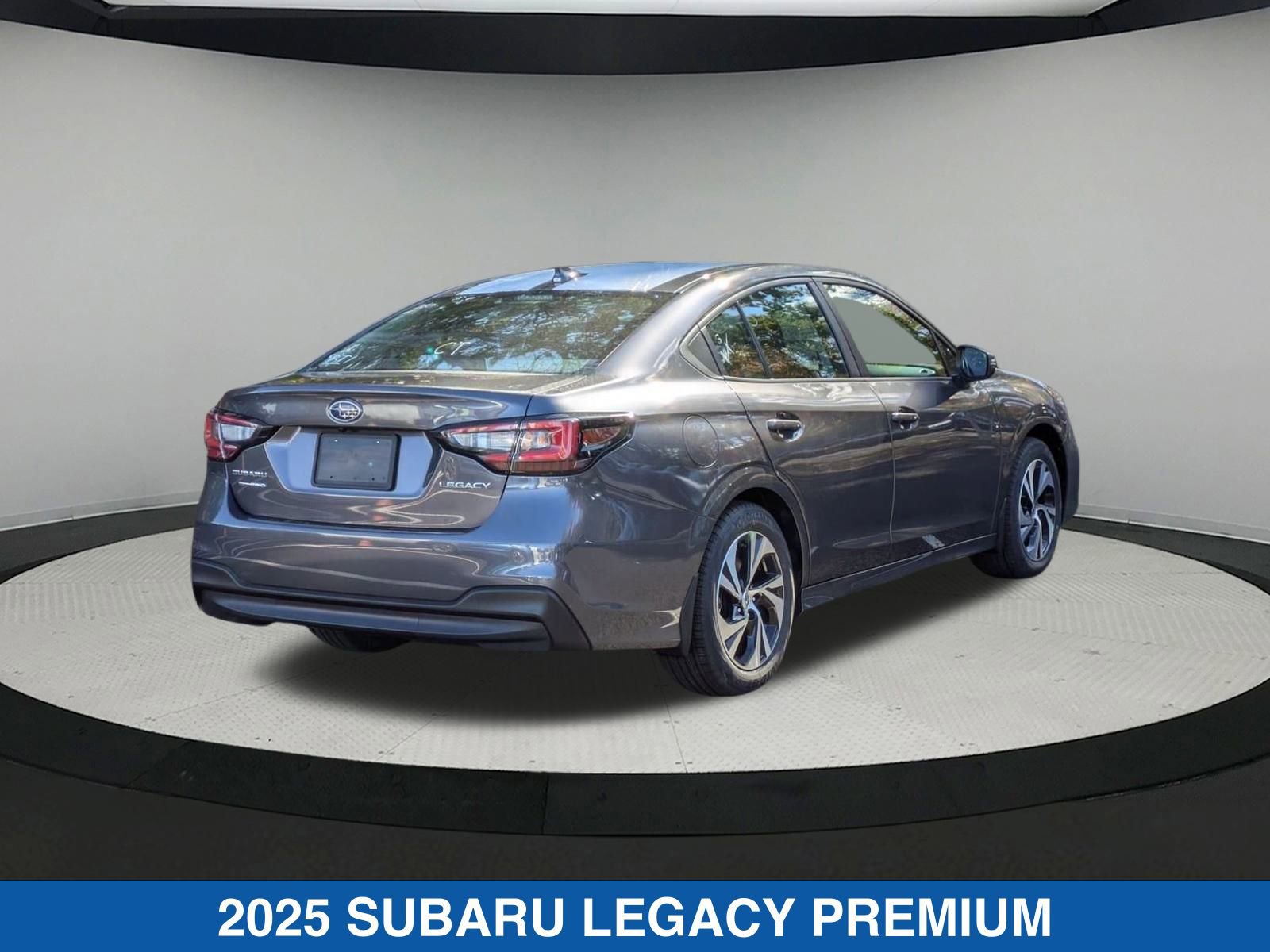 2025 Subaru Legacy Premium photo 3
