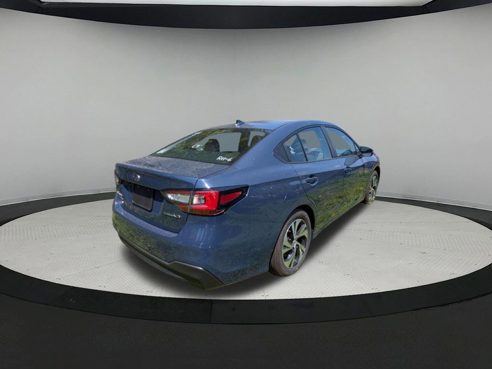 2025 Subaru Legacy Premium photo 3