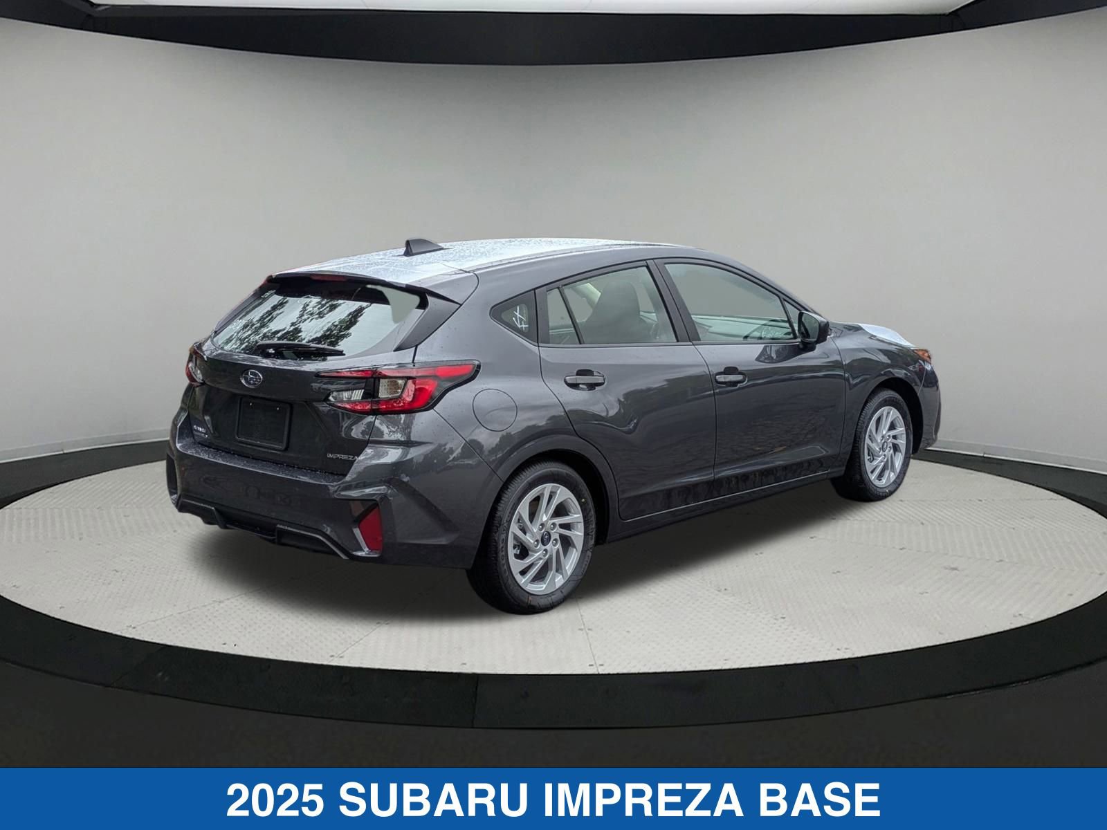 2025 Subaru Impreza Base photo 3
