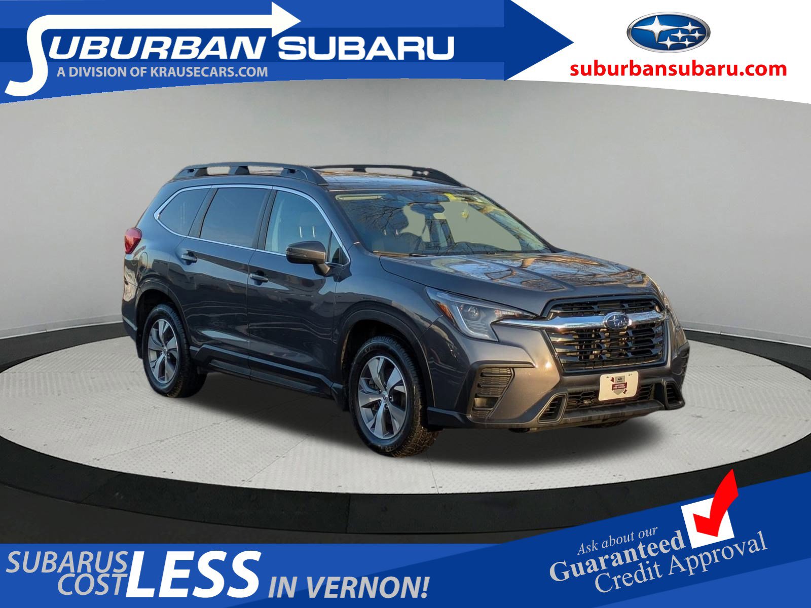 2023 Subaru Ascent Premium's photo