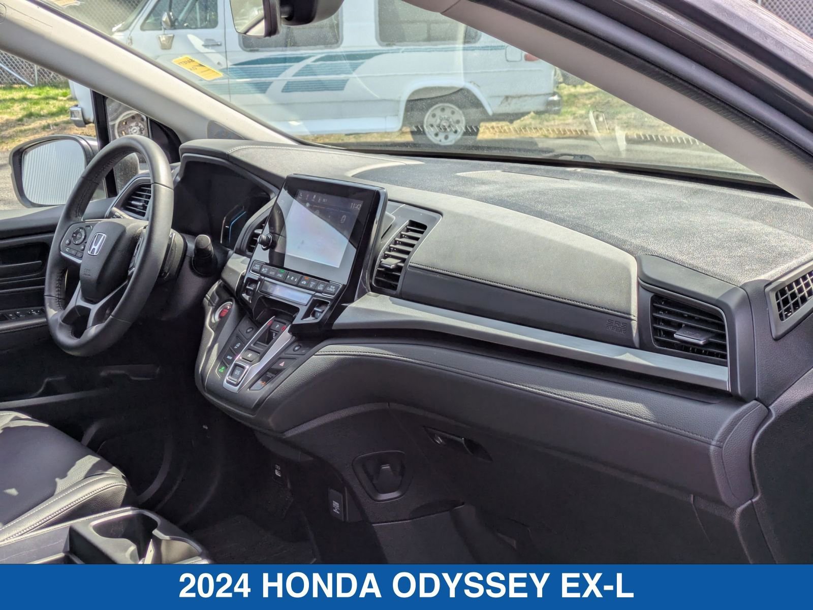 2024 Honda Odyssey EX-L - Photo 38