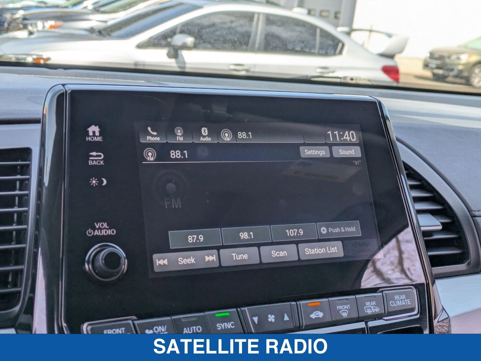 2024 Honda Odyssey EX-L - Photo 22