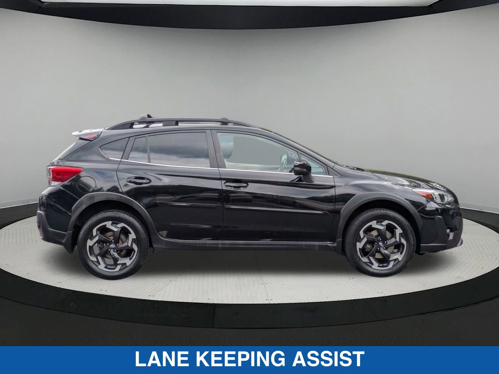 2023 Subaru Crosstrek Limited photo 2