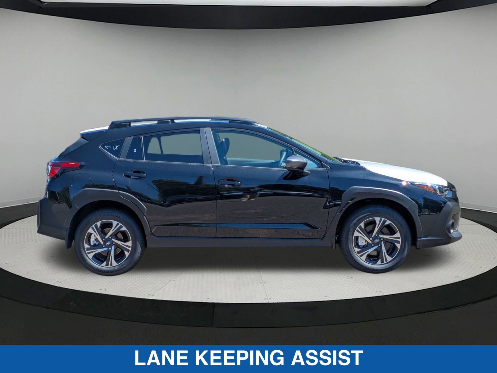 2025 Subaru Crosstrek Premium photo 2