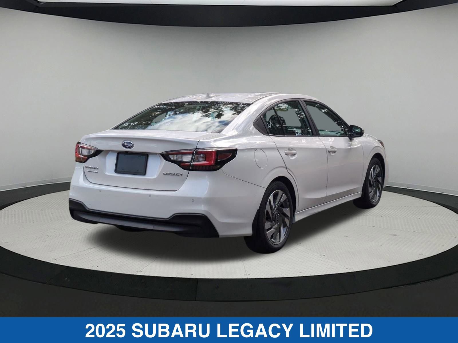 2025 Subaru Legacy Limited photo 3