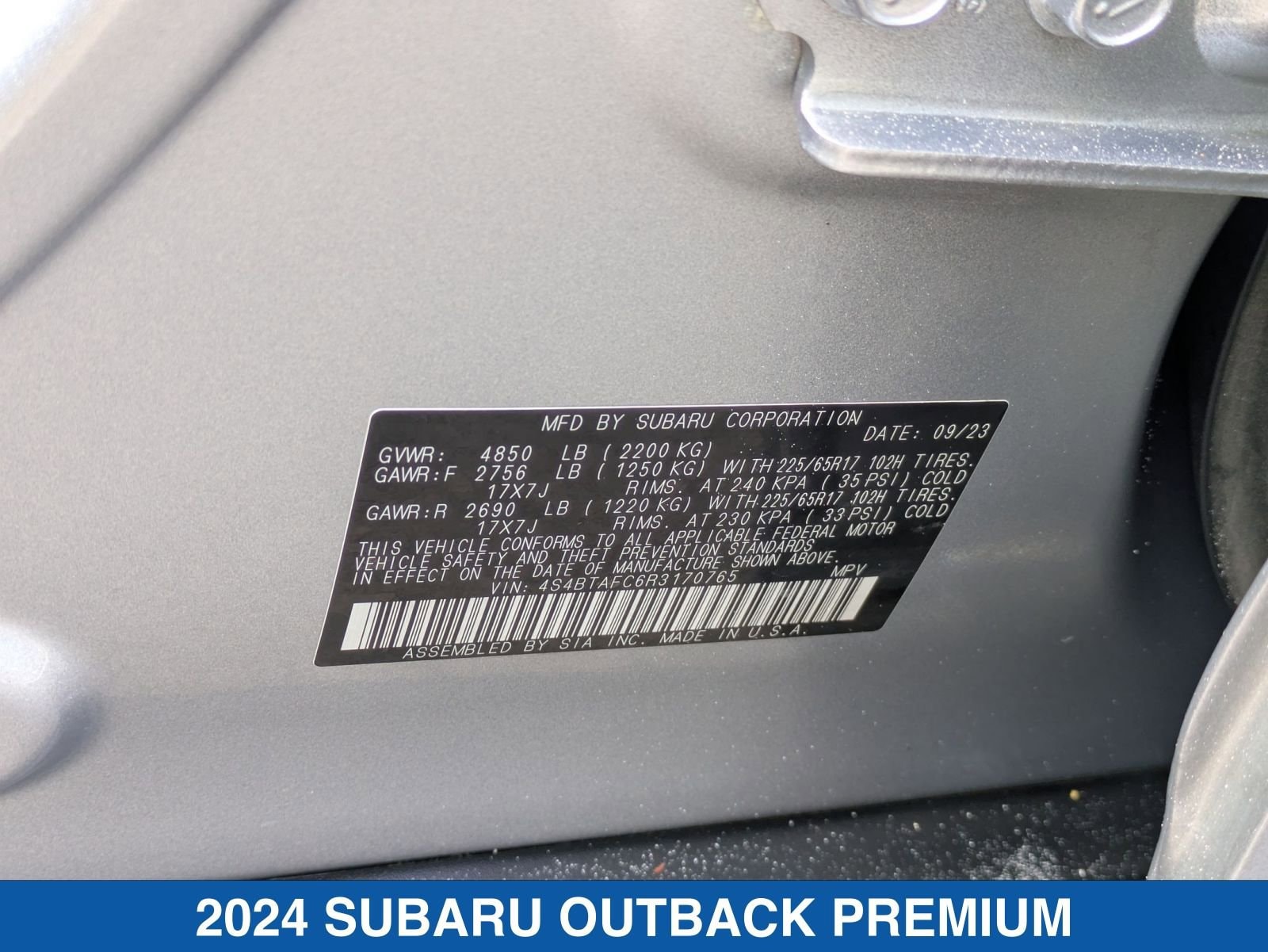 2024 Subaru Outback Premium - Photo 40