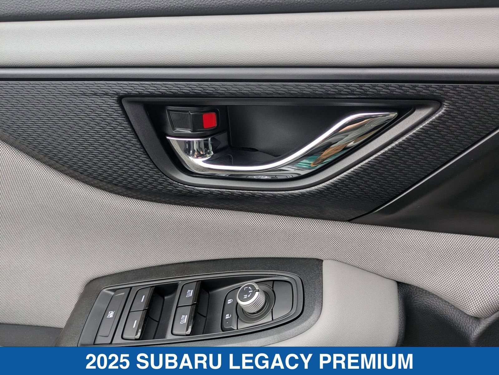 2025 Subaru Legacy Premium - Photo 9