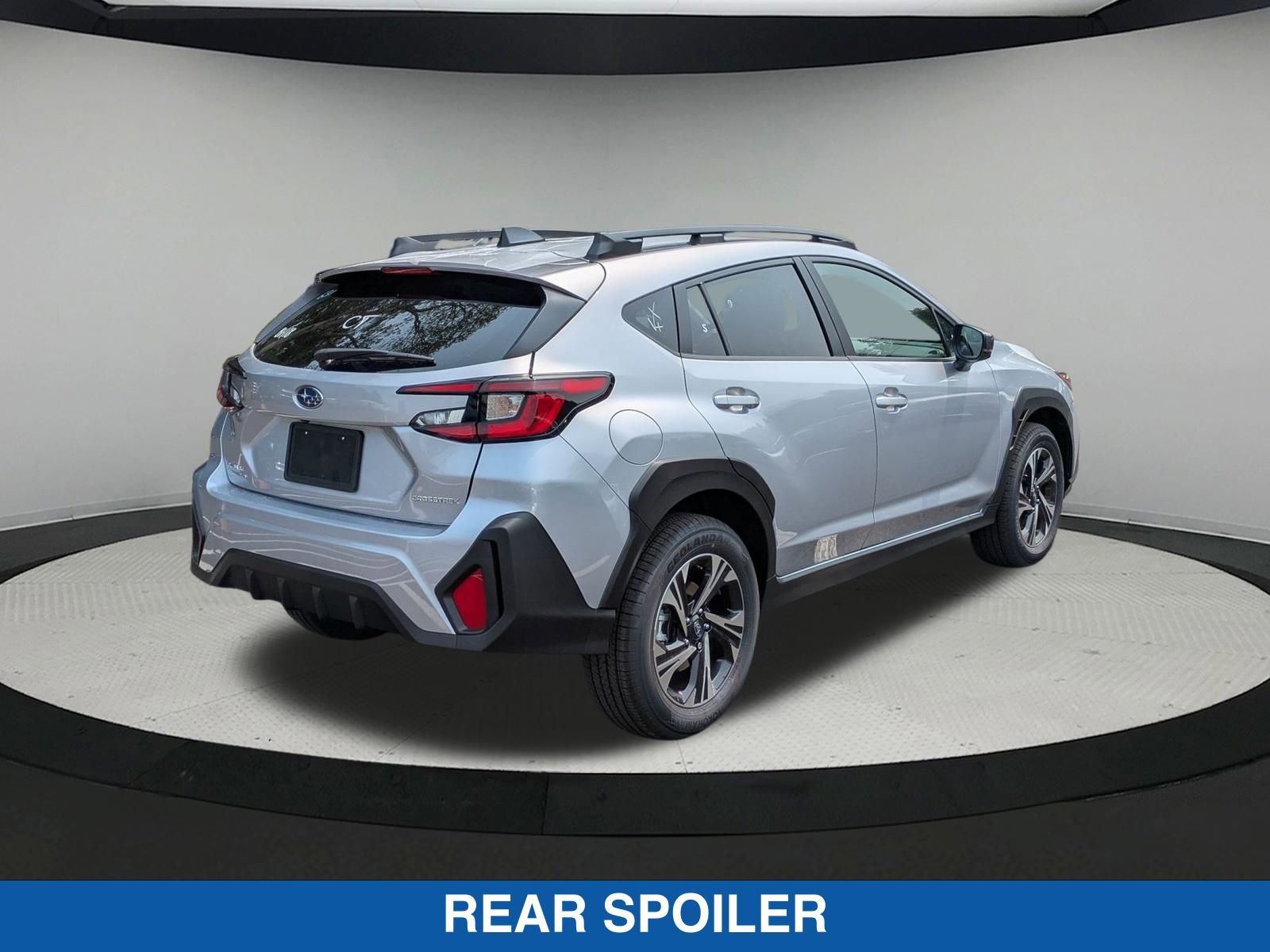 2025 Subaru Crosstrek Premium photo 3