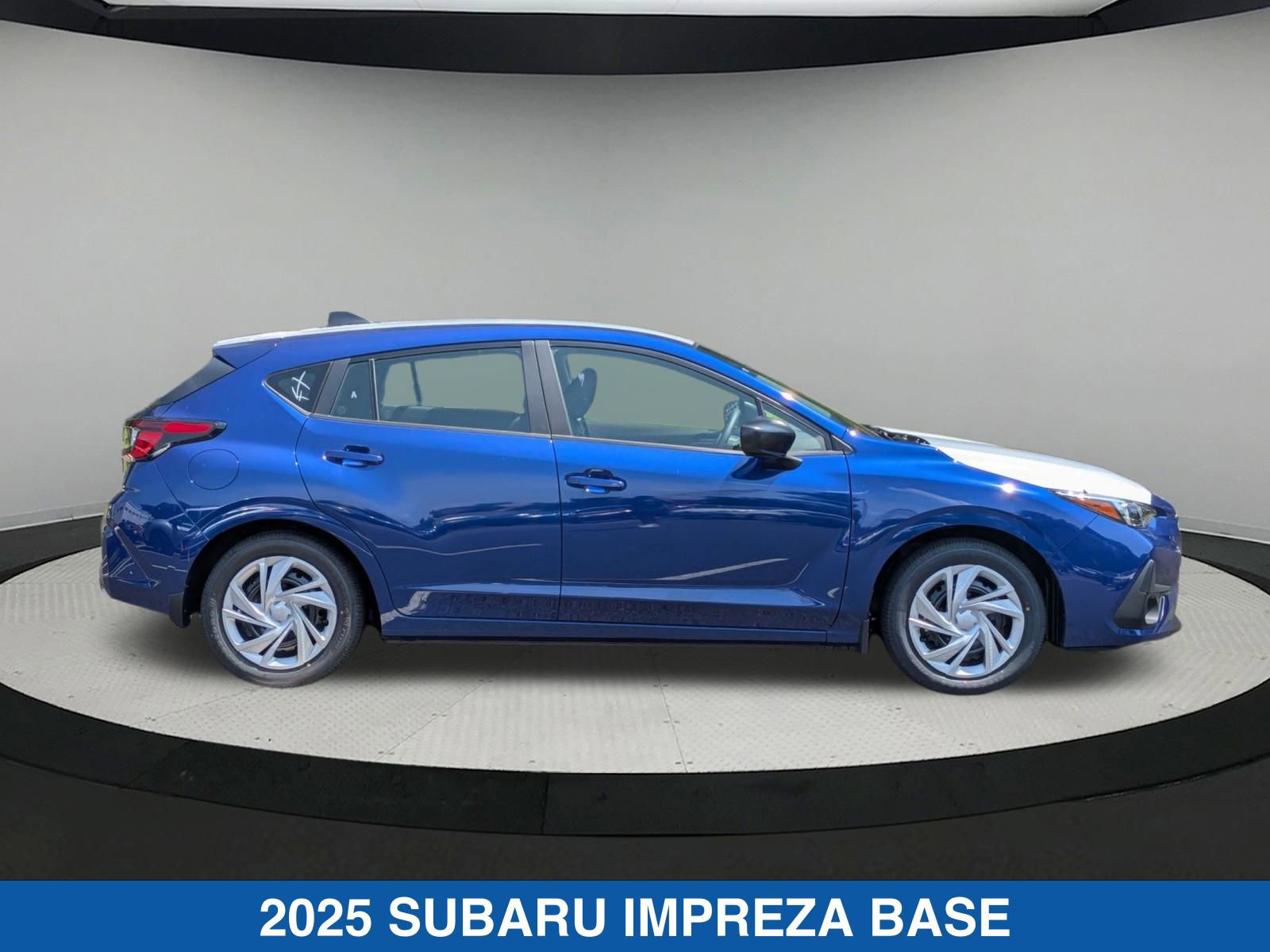 2025 Subaru Impreza Base photo 2
