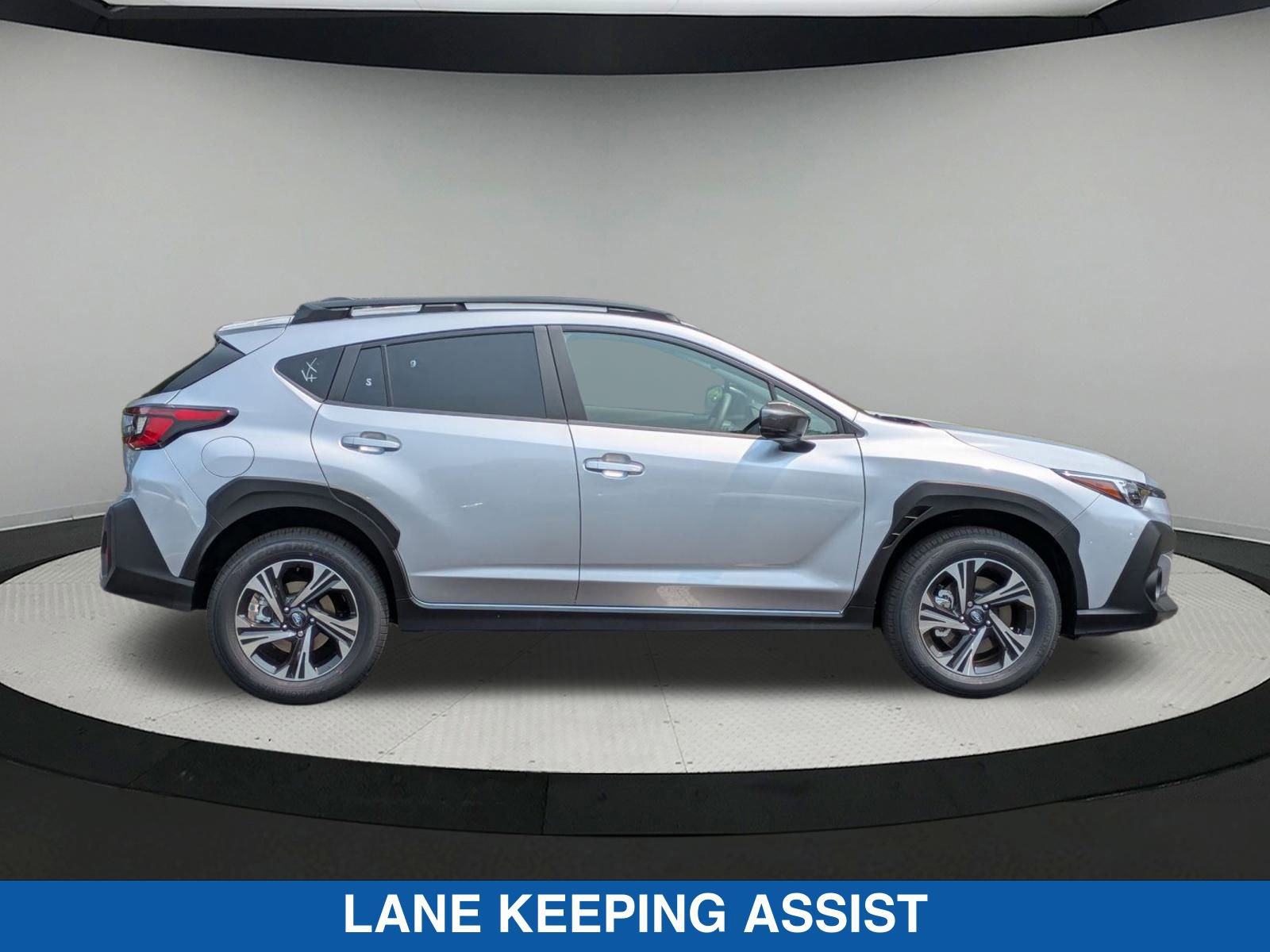 2025 Subaru Crosstrek Premium photo 2