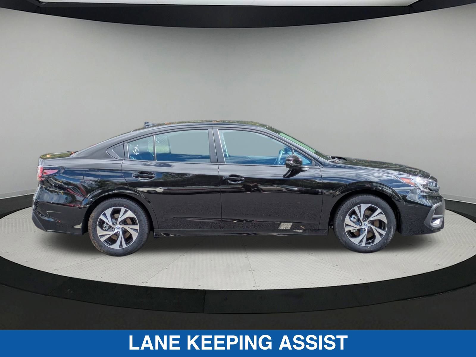 2025 Subaru Legacy Premium photo 2