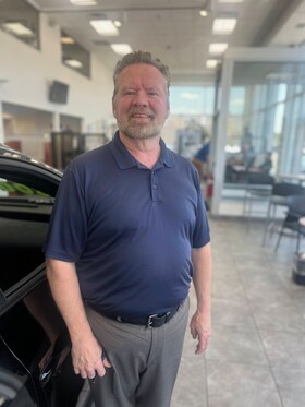 Staff member Tom Gallant from ID_3e8780004fd3