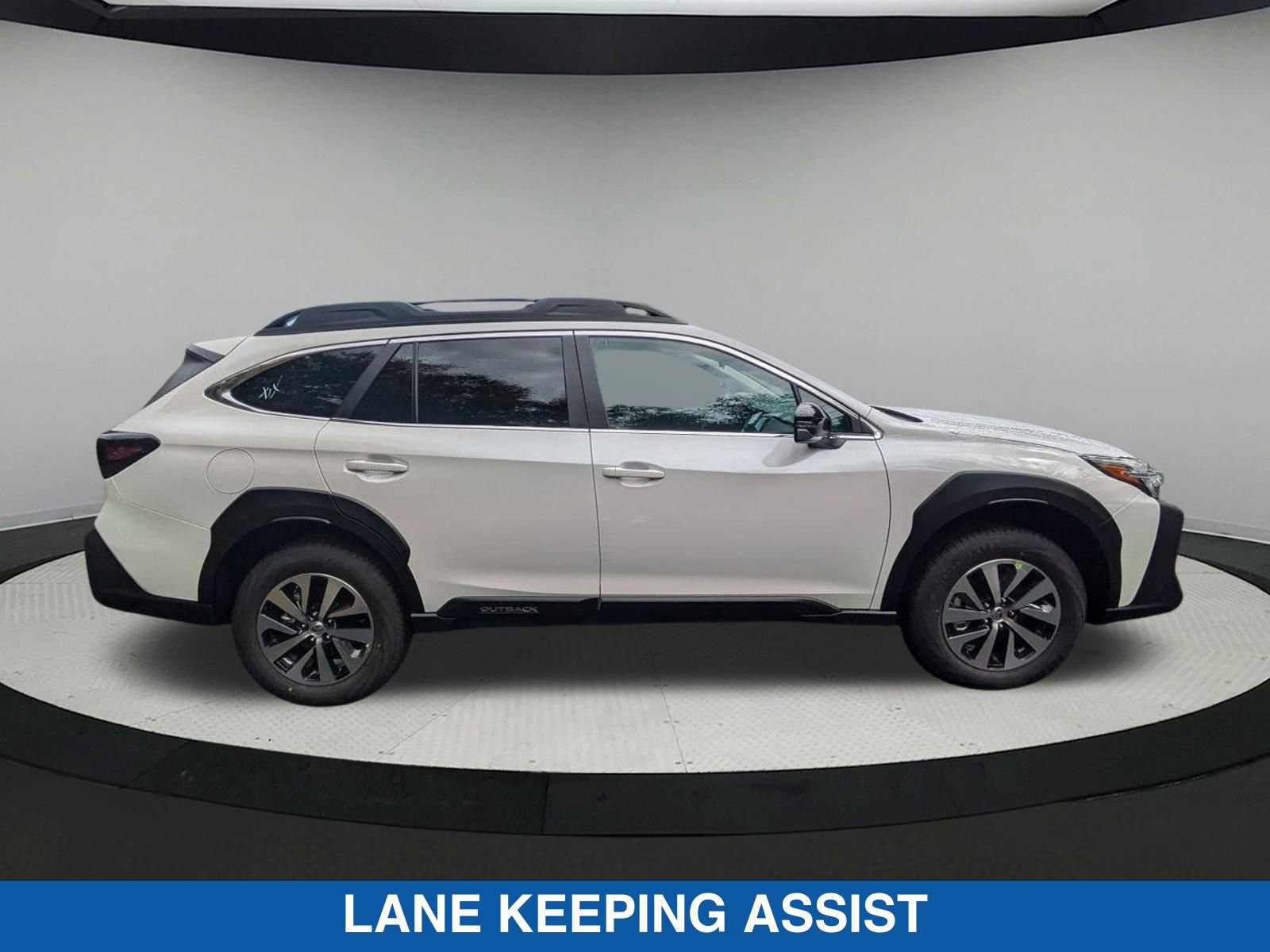 2025 Subaru Outback Premium photo 2