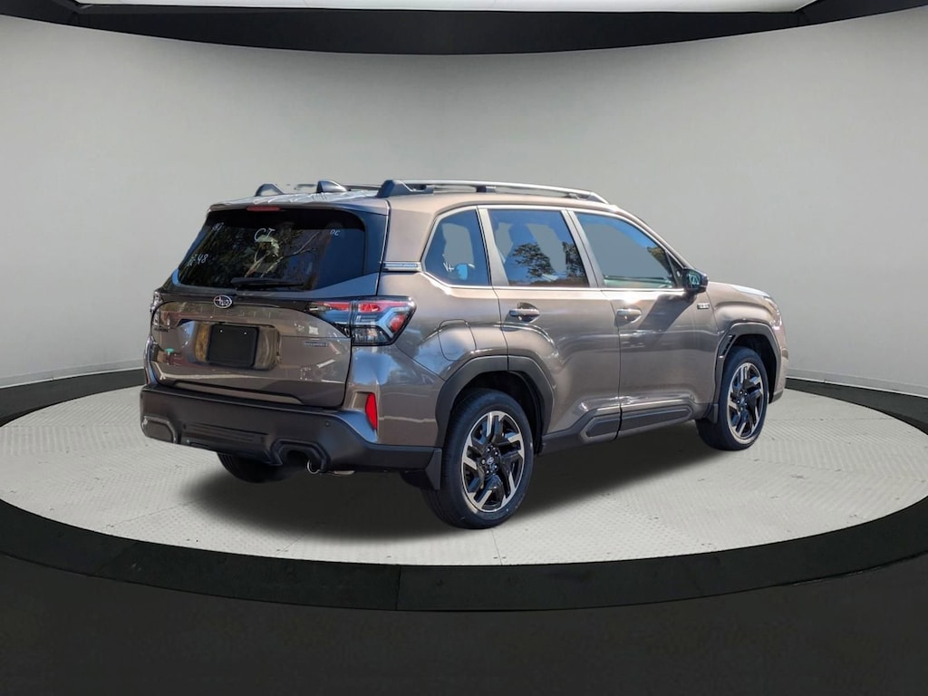 New 2025 Subaru Forester Hybrid Limited SUV