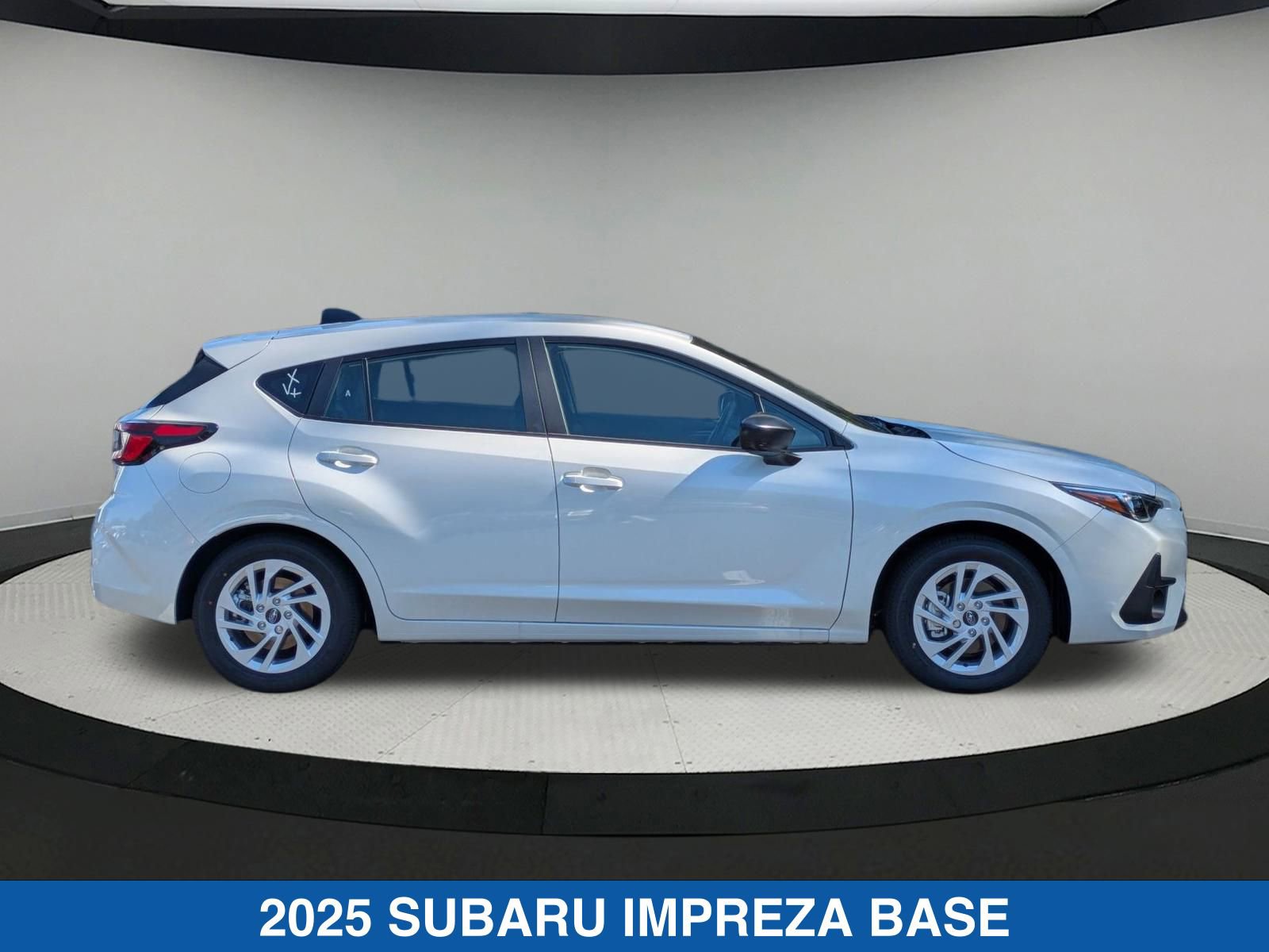 2025 Subaru Impreza Base photo 2