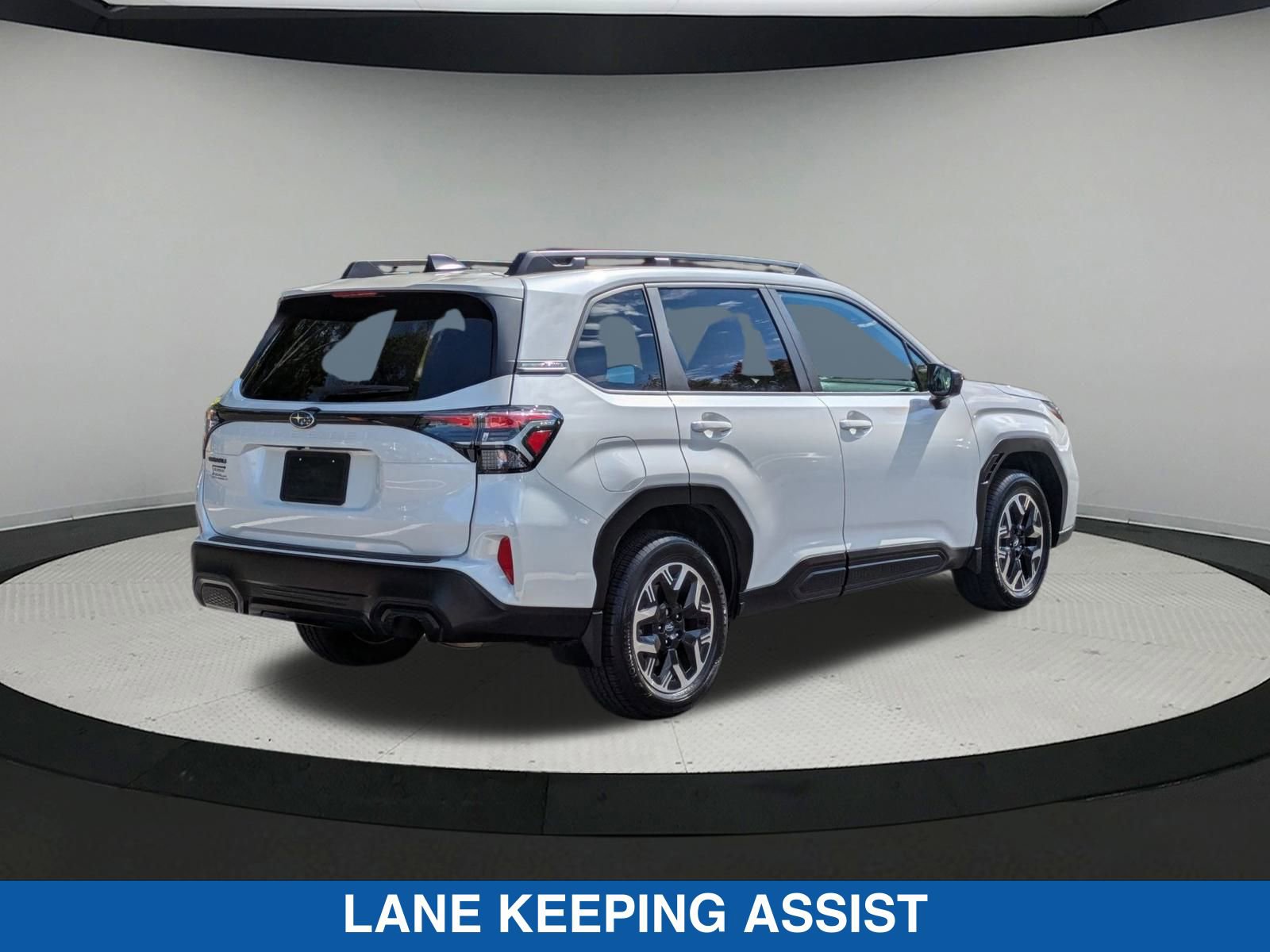 2025 Subaru Forester Premium Base photo 3